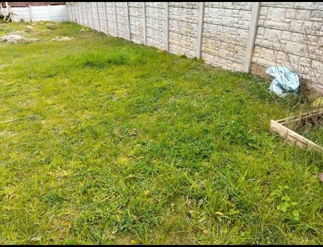 LAND FOR SALE IN ASTON BAY